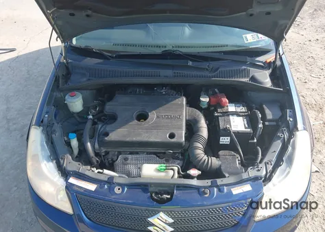 2008 Suzuki Sx4 Convenience/Touring z USA, uszkodzony, nr VIN JS2YB417X85103446